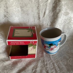 Holiday Mug. Christmas coffee/ Tea cup. Royal Norfolk mug in box with snowman